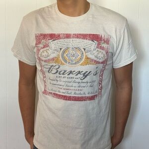 Barry’s beer and bar vibtage men’s T